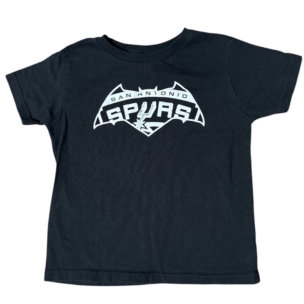 San Antonio Spurs Batman T- Shirt